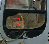 4457174 HITACHI รถขุดกระจก Cab Window ด้านซ้ายตรงตำแหน่ง NO.2 กระจกนิรภัย