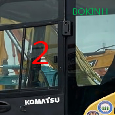 PC60-8 PC70-8 กระจกรถขุดนิรภัยด้านซ้ายสำหรับเปลี่ยนกระจกหน้ารถ Komatsu